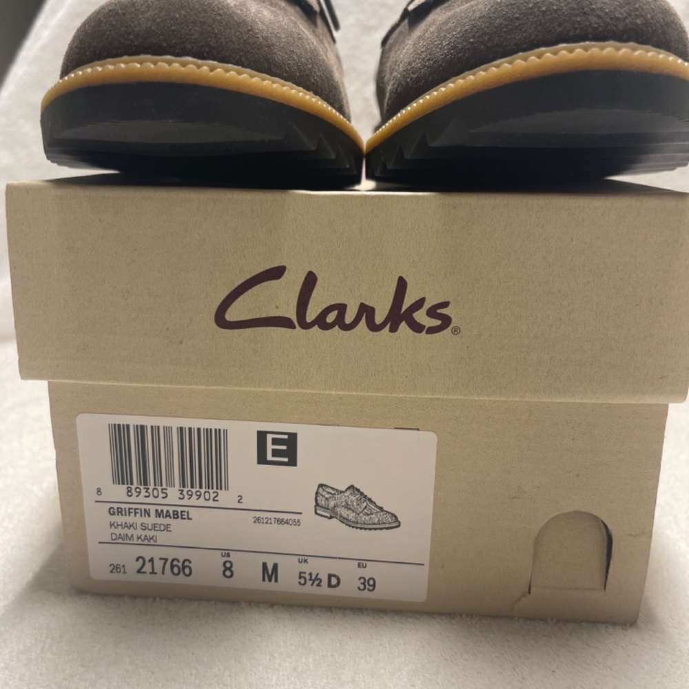 Clarks - Picture 9 of 9